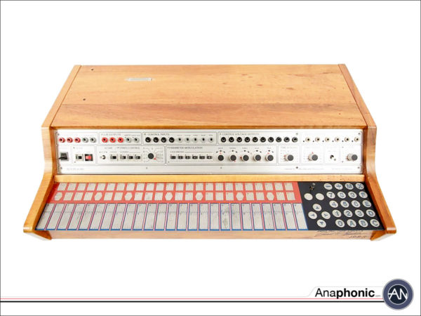 | buchla 400 1 |