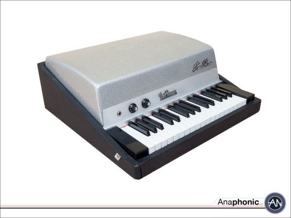 | fenderrhodes pianobasssparklemkI 1 |