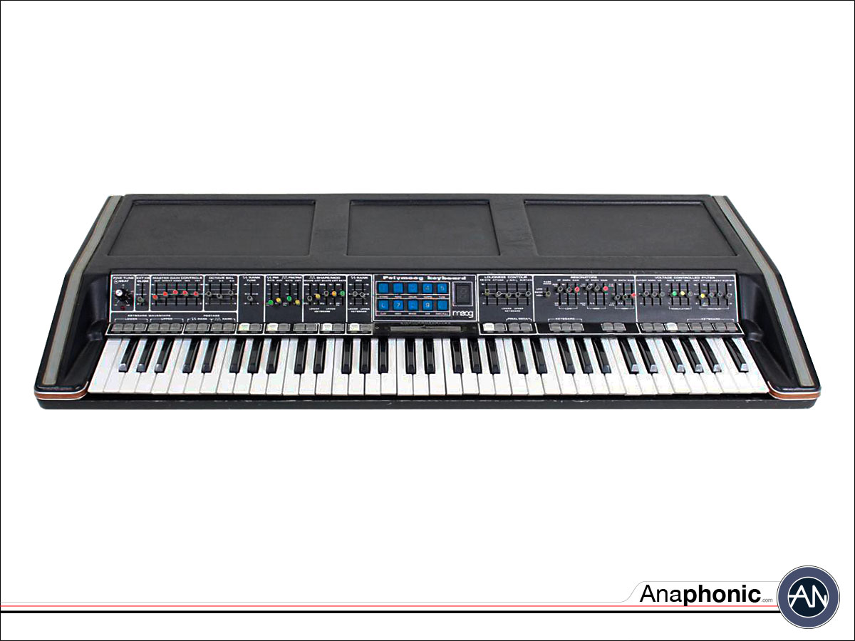 moog_polymoog203a_1