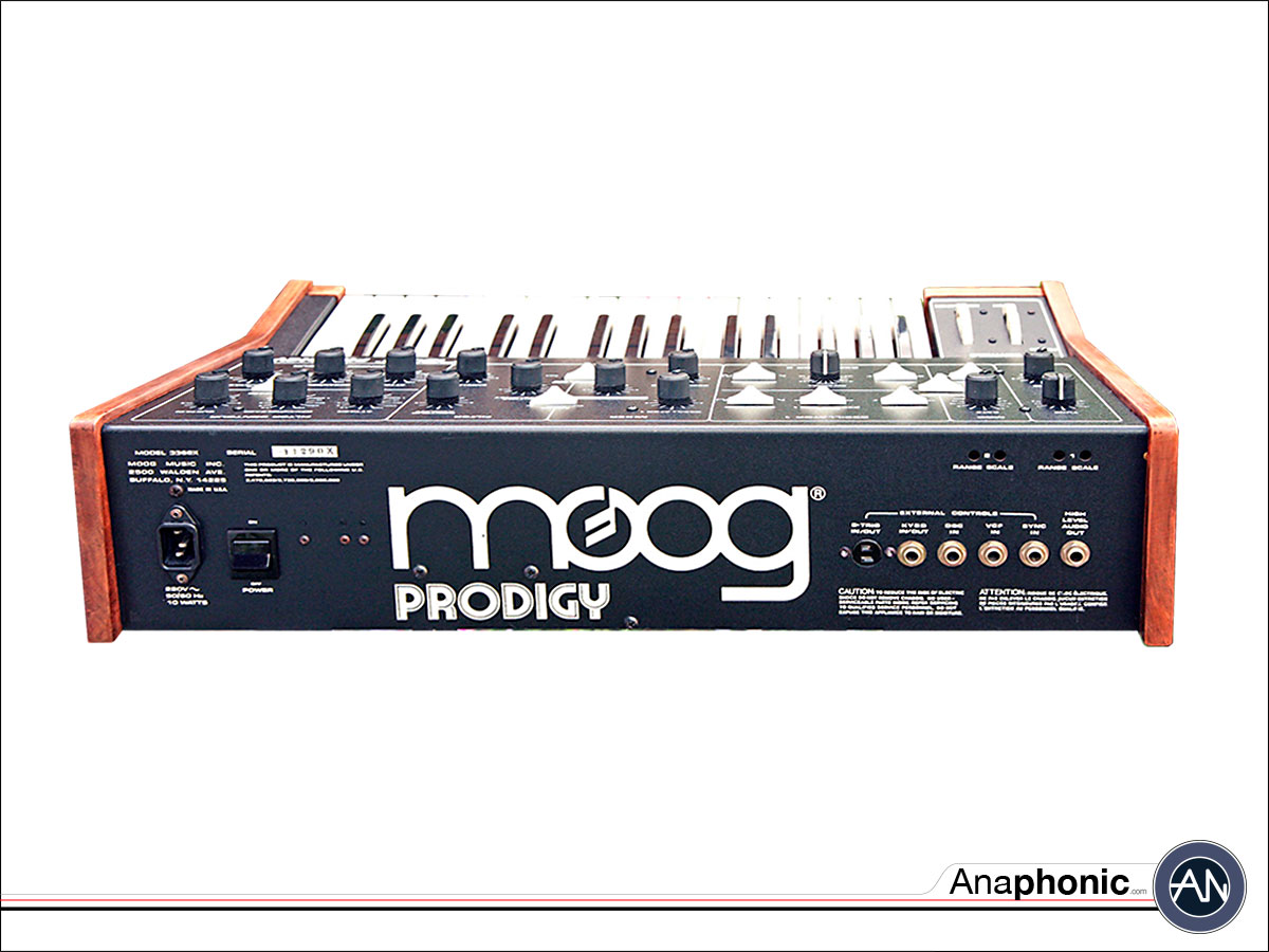 moog_prodigy_2