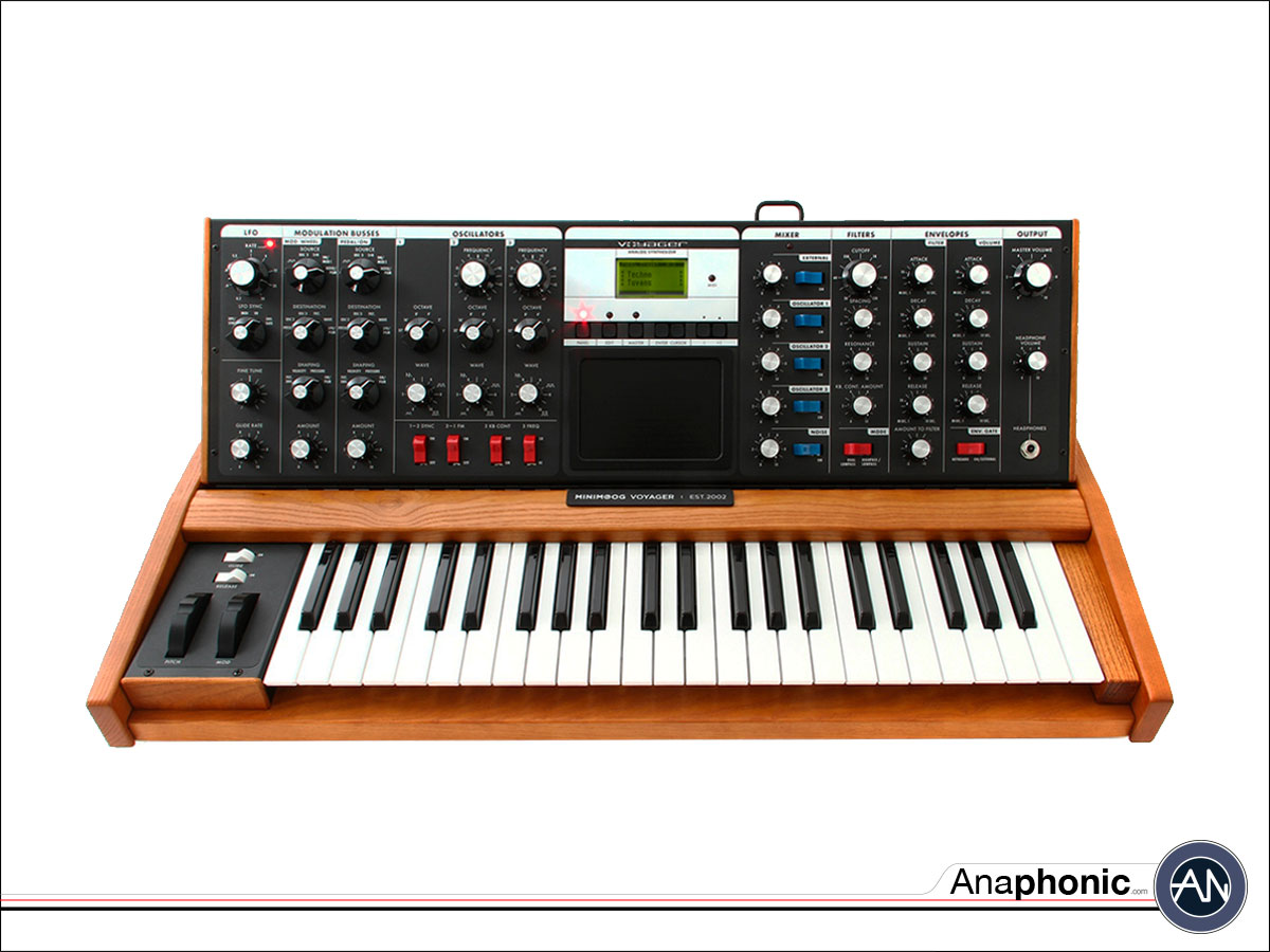 moog_voyager_1