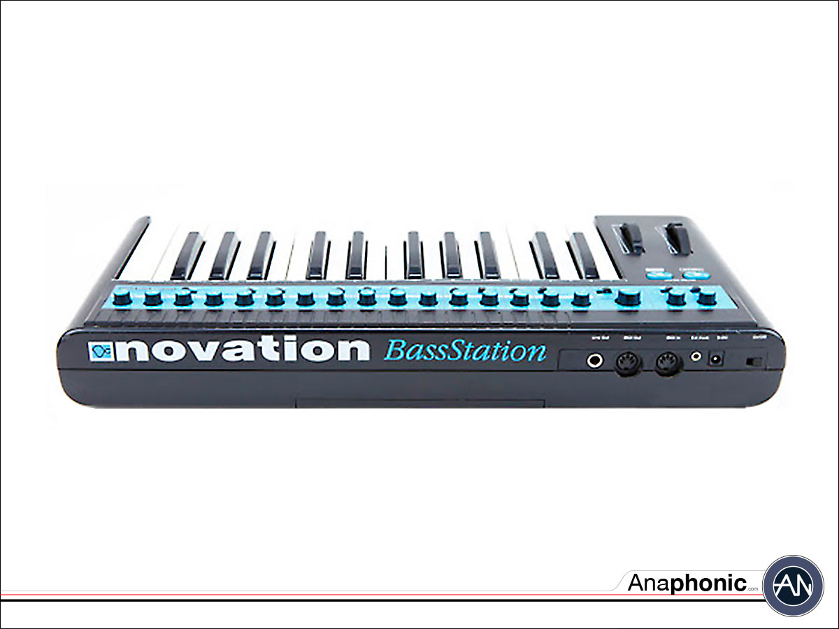 novation_bassstationkeyboard_2