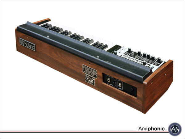| roland sh2000 2 |